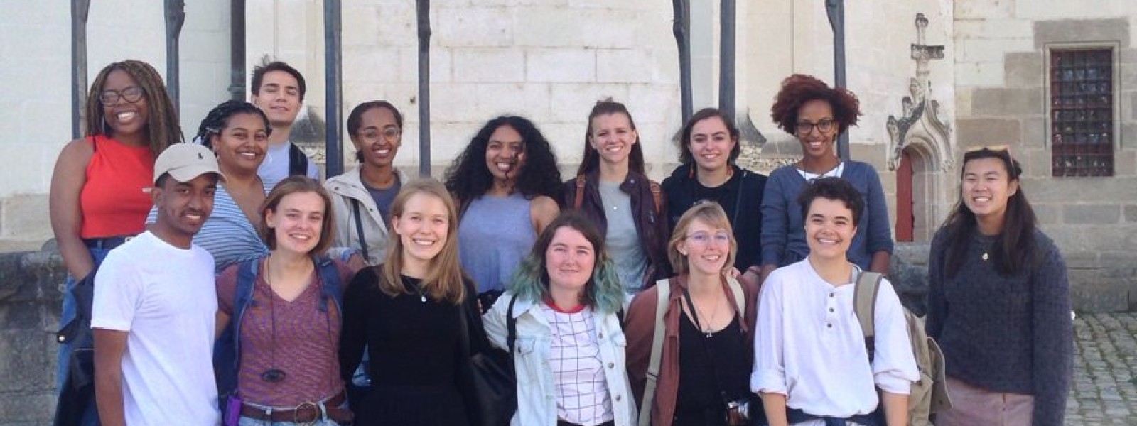 The group poses for a photo at the Château des ducs de Bretagne and Musée d’histoire de Nantes.
